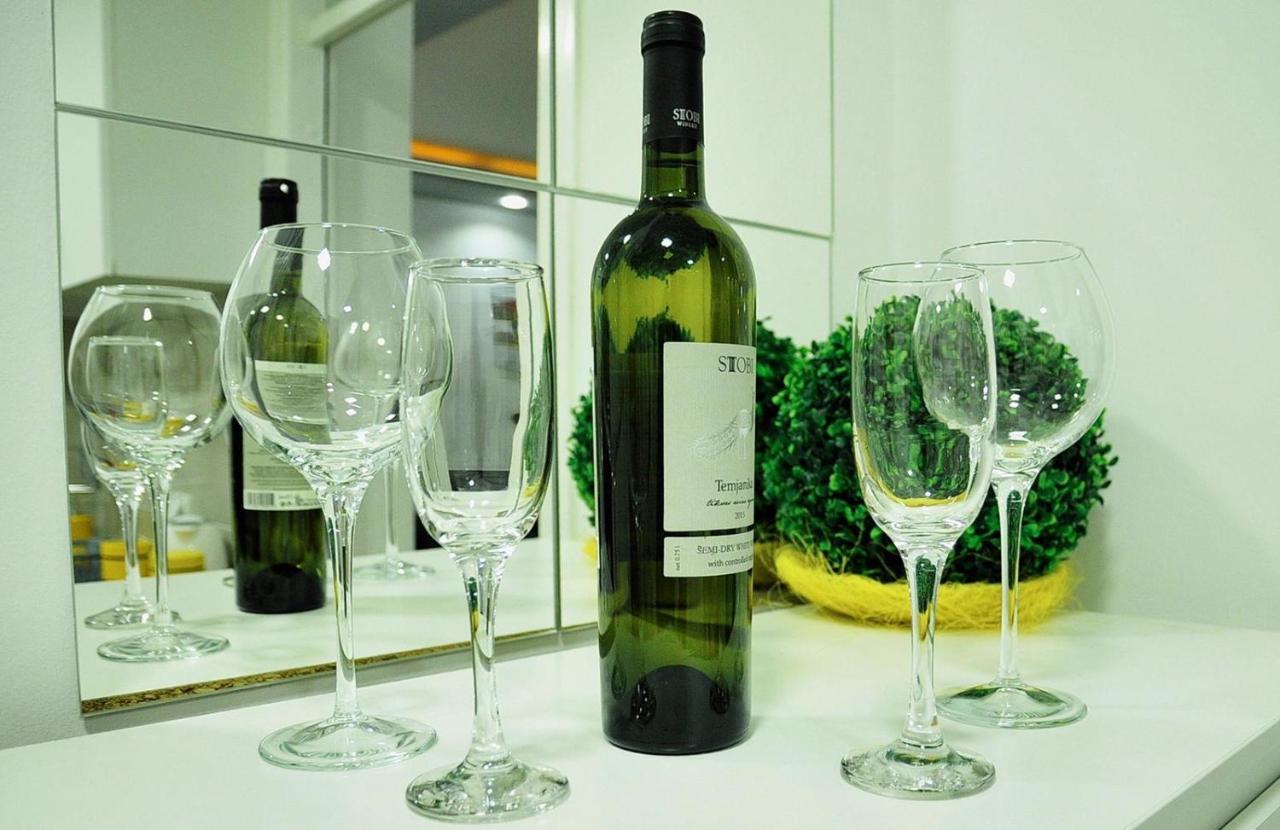 Manirosi 5 Apartment ซูโบติกา ภายนอก รูปภาพ
