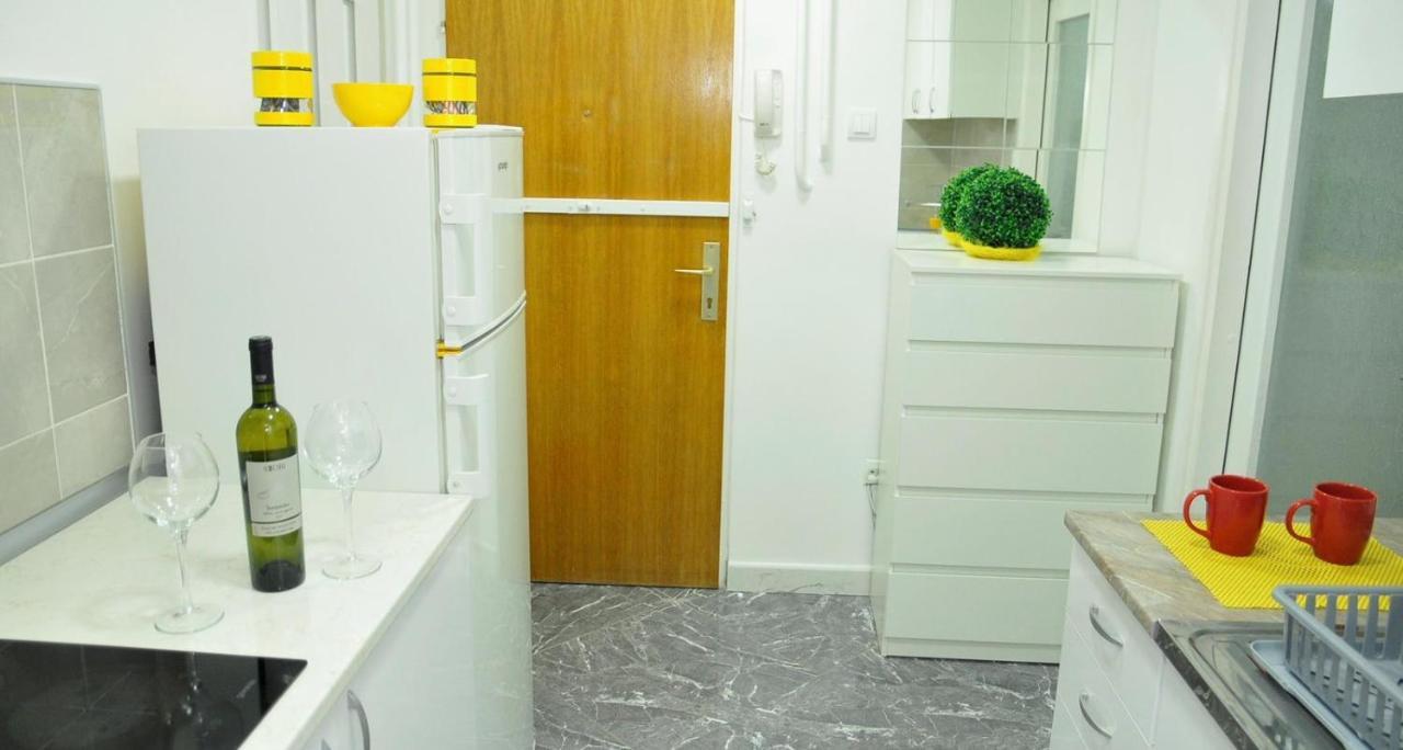Manirosi 5 Apartment ซูโบติกา ภายนอก รูปภาพ
